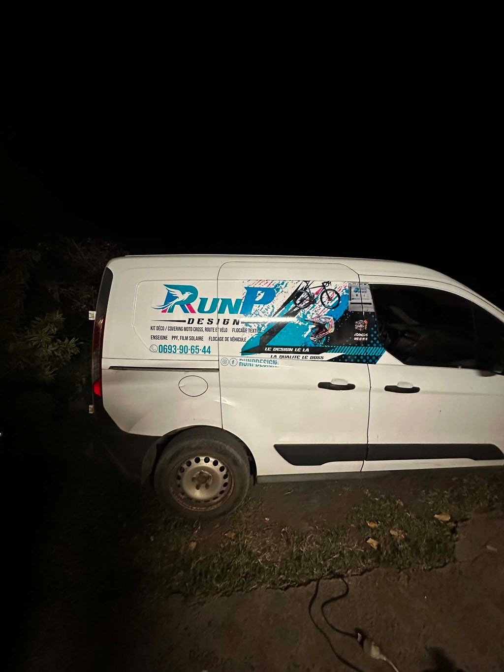 Flocage de VU 100% personnalisé